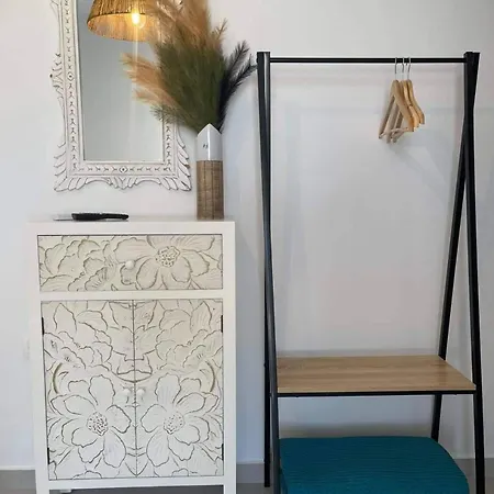 فندق مبيت وإفطار Thronos 3*