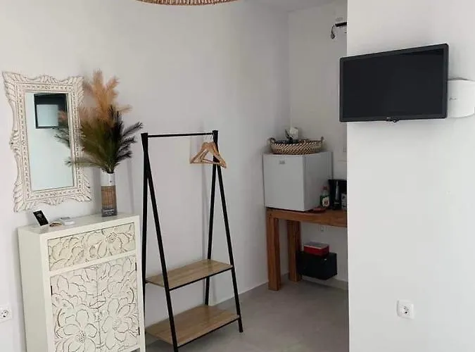 فندق مبيت وإفطار Thronos