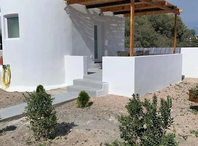 فندق مبيت وإفطار Thronos 3*